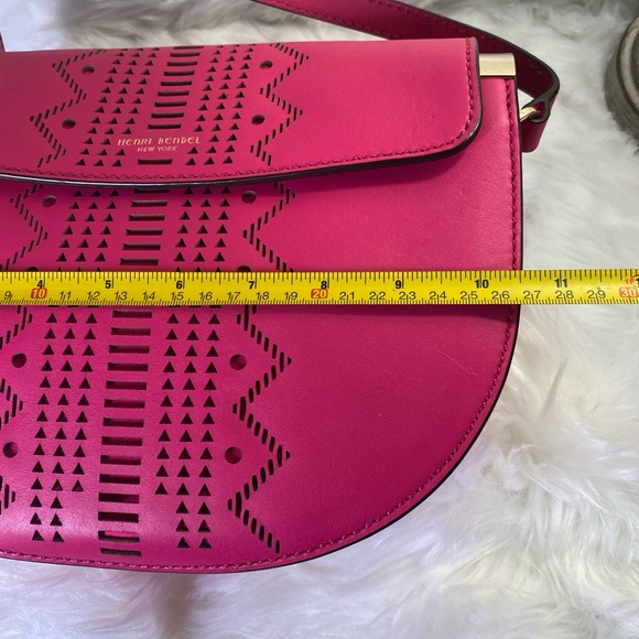Henri Bendel Pink Circle Bag - Picture 12 of 14